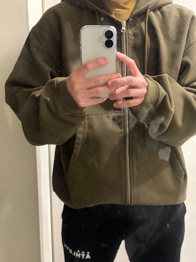 STUSSY オリーブ フーディ Mサイズ　ジップパーカー