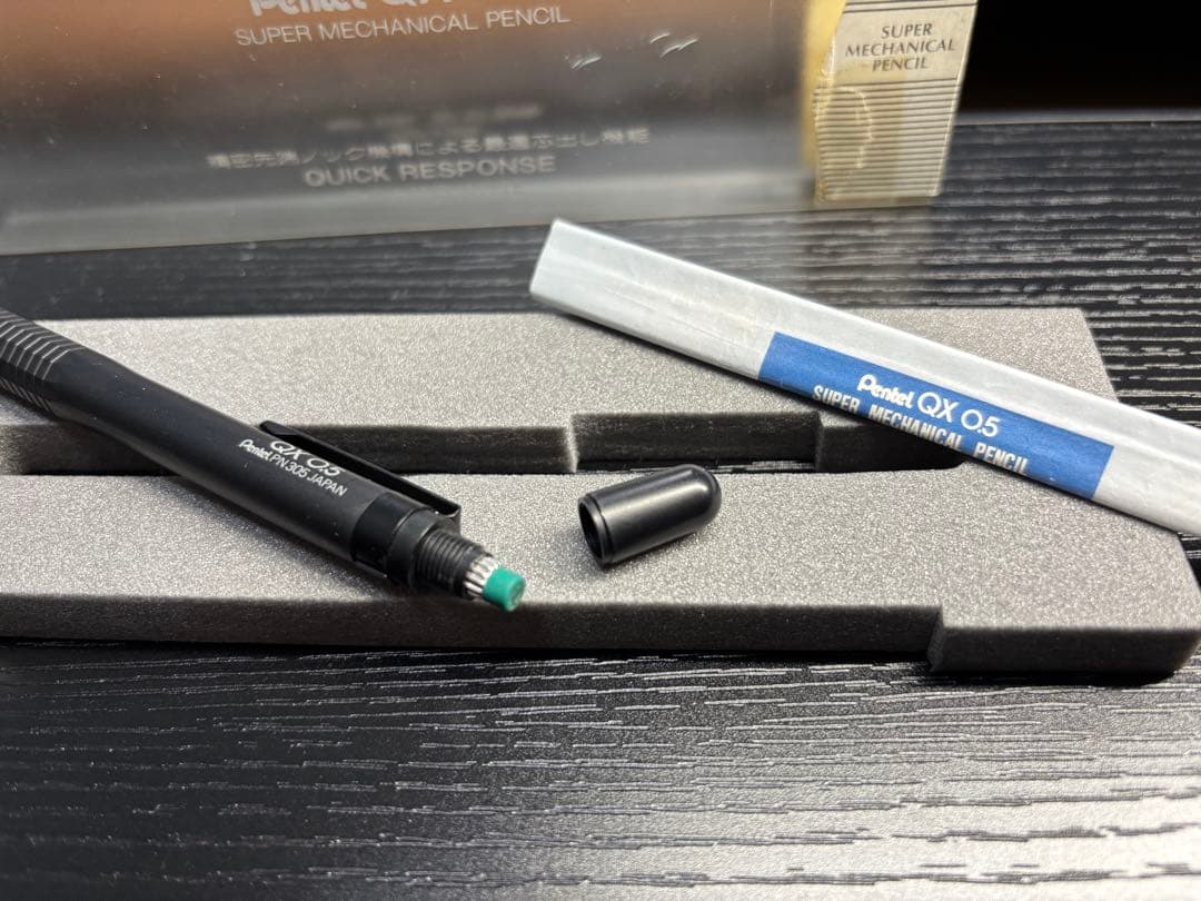 ヒ*タ様 値下げ交渉⭕️ （廃盤激レア)(美品)Pentel QX 0.5 シャ