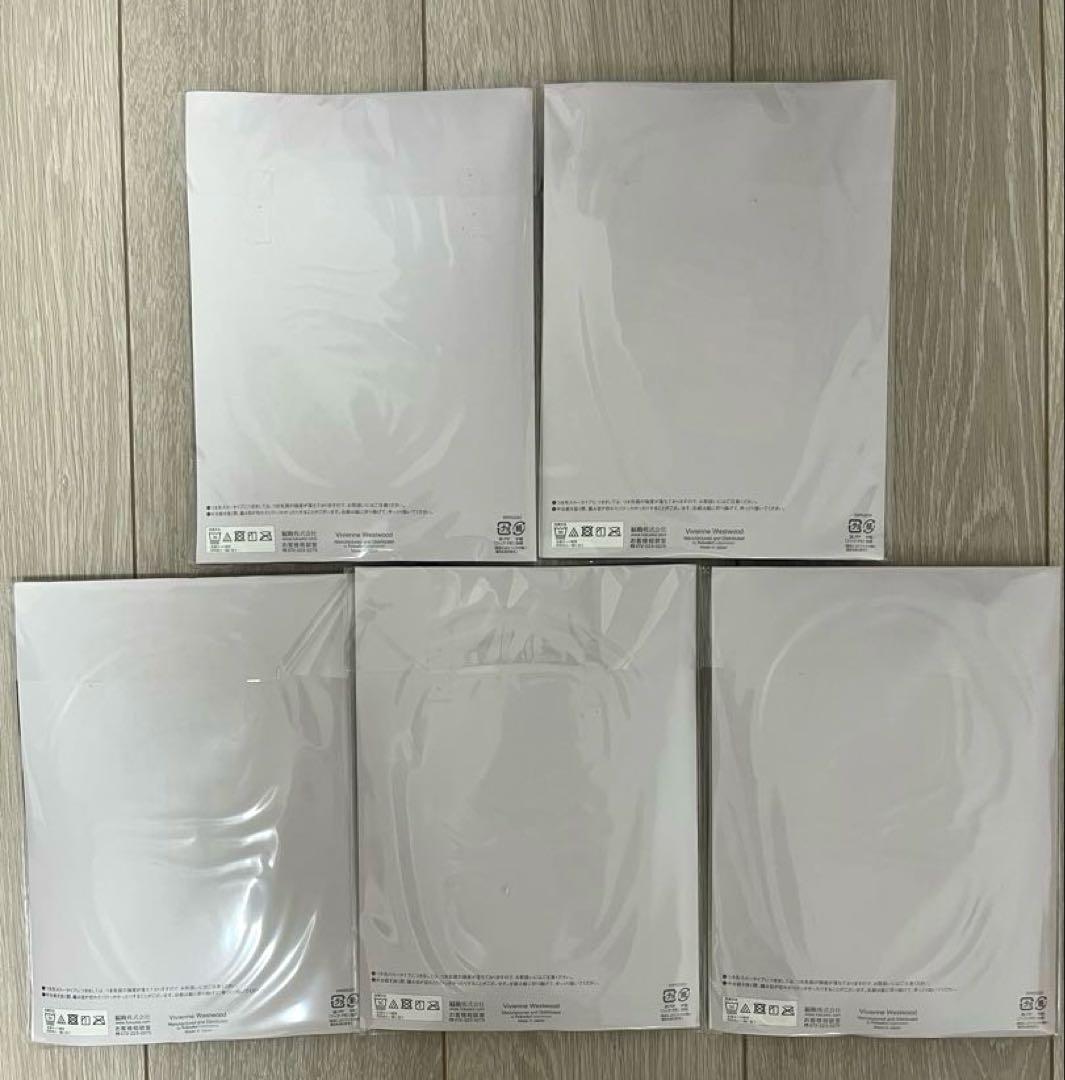 せいら Vivienne Westwood タイツ