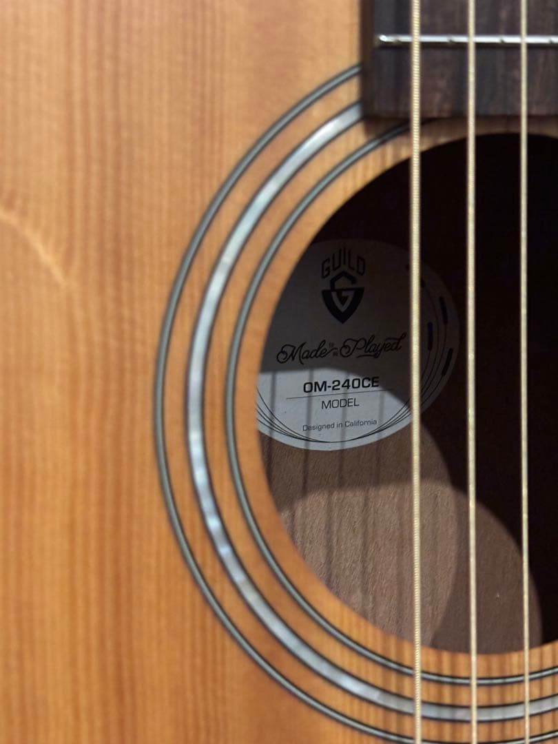 GUILD OM-240CE エレアコ
