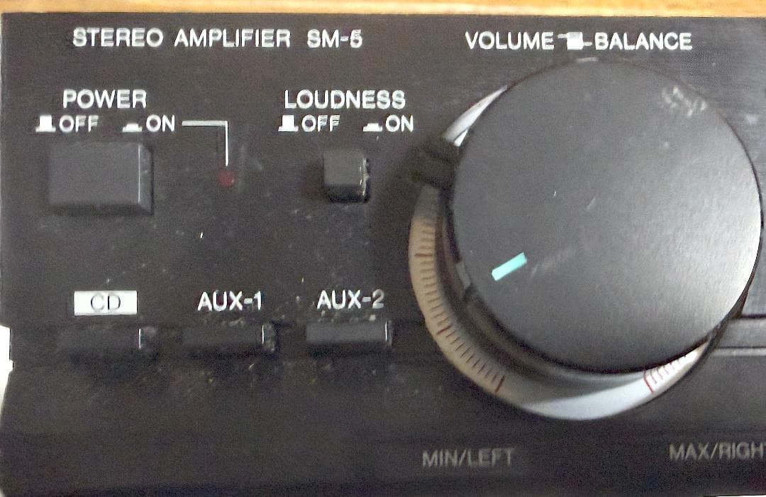 SHARP ステレオアンプ SM-5（本体のみ・美品）