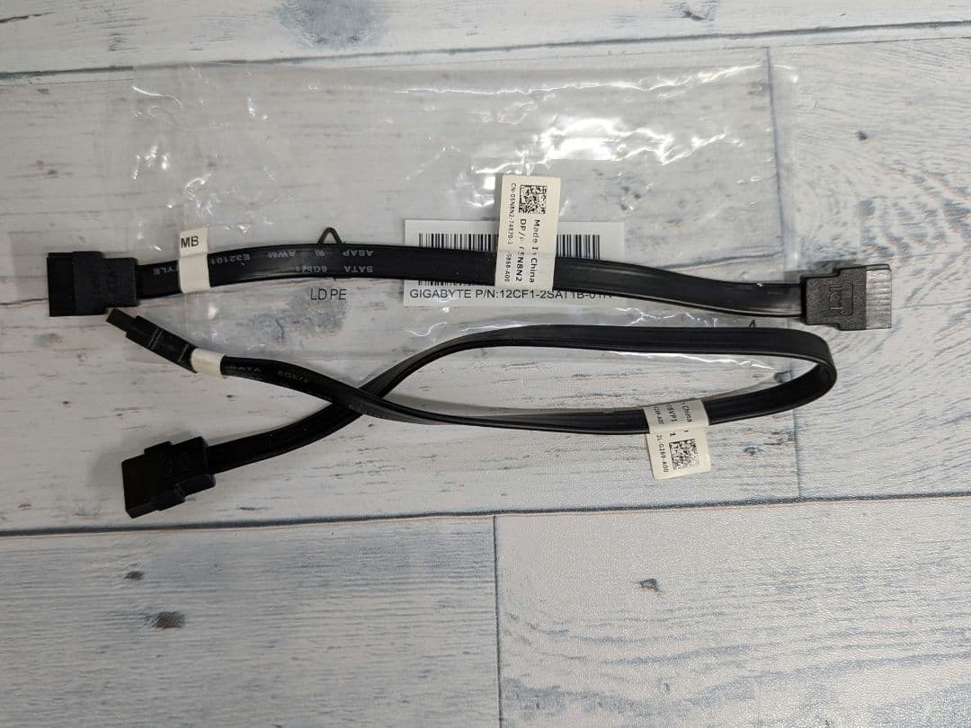 ASRock deskmeet B660 2×8GBメモリ noctuaクーラー