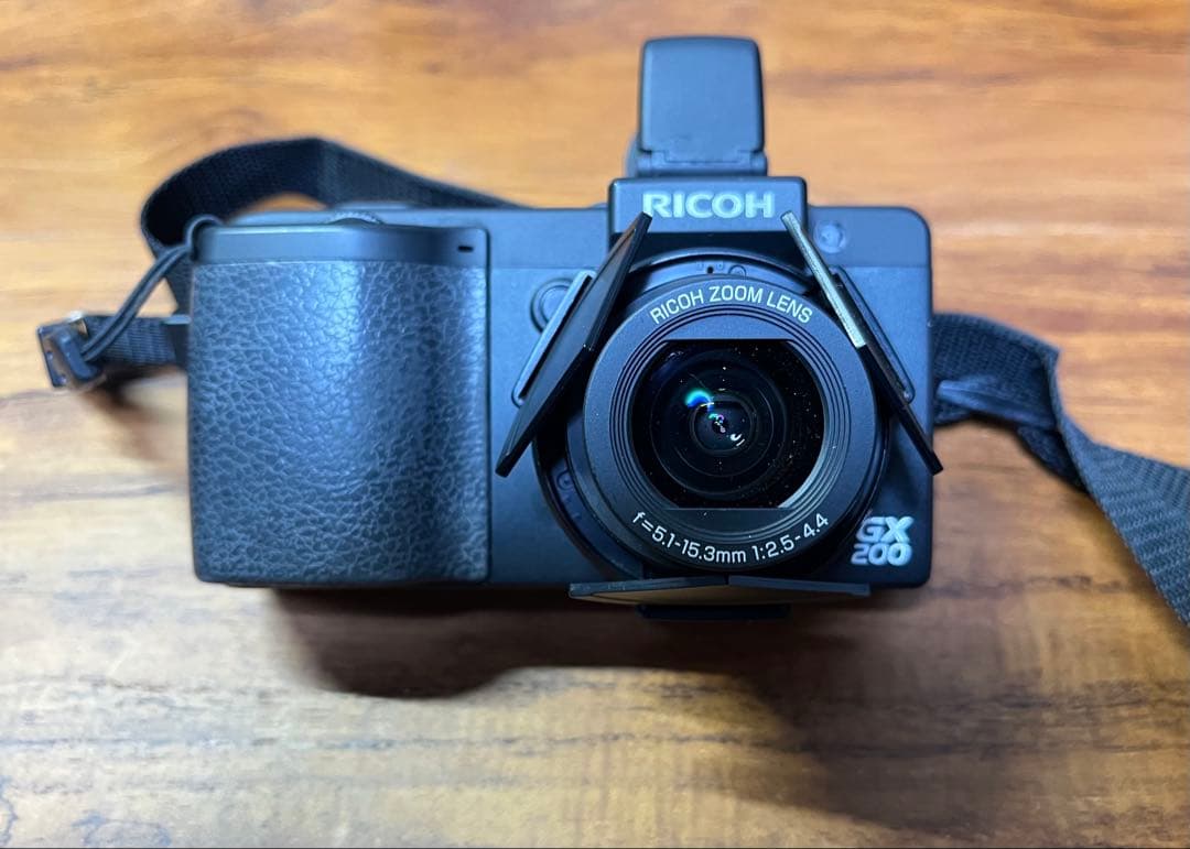 RICOH リコーGX200 オプション多数あり