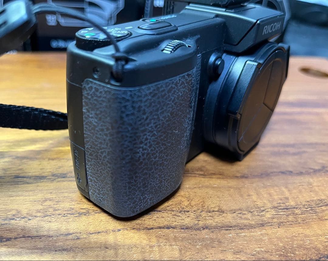 RICOH リコーGX200 オプション多数あり