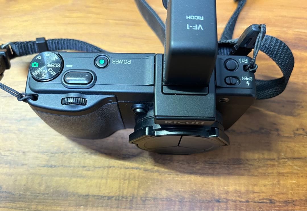 RICOH リコーGX200 オプション多数あり