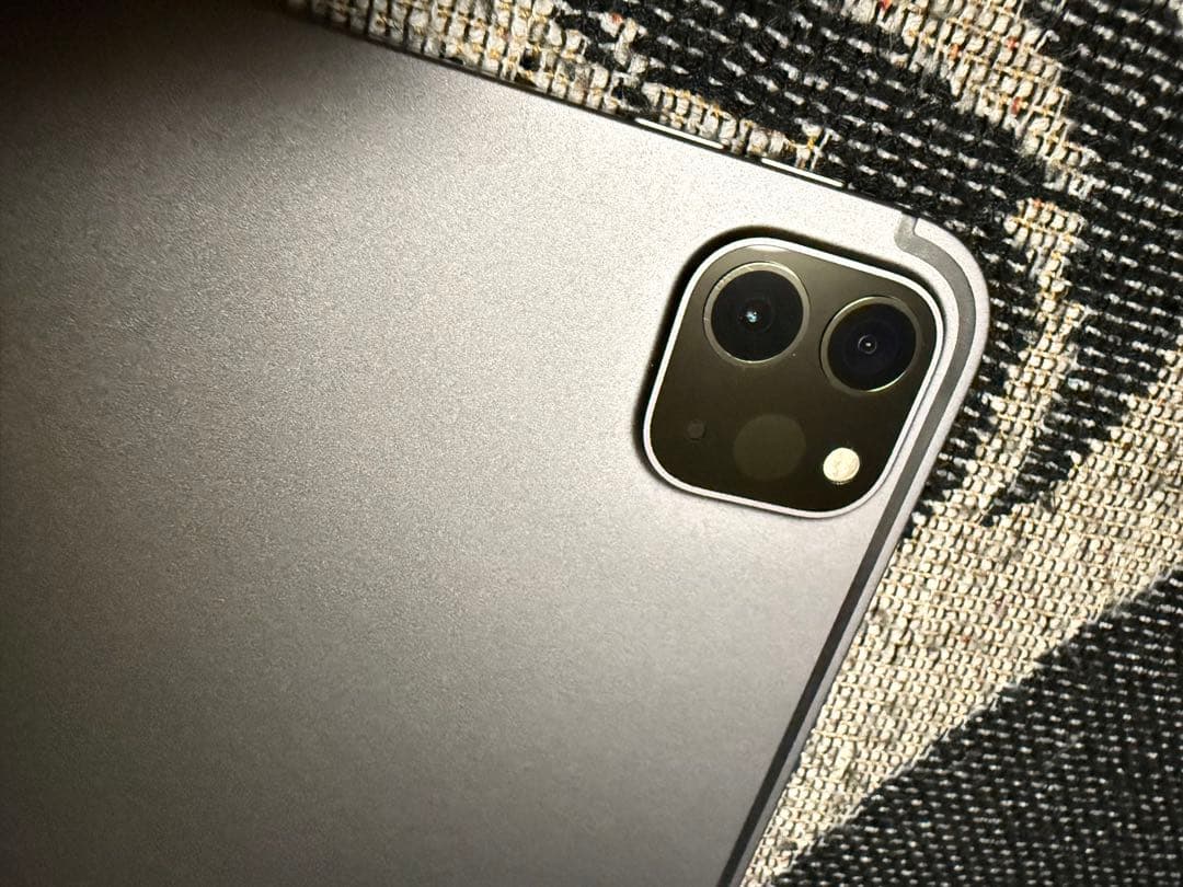 iPad Pro 11インチ(第2世代）256GB Wi-Fi+Cellular