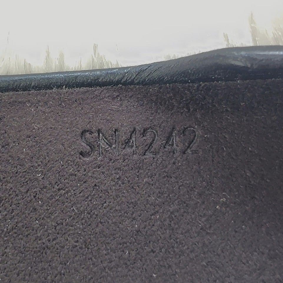 ひじき正規品 ルイヴィトン iPhone 14pro モノグラム