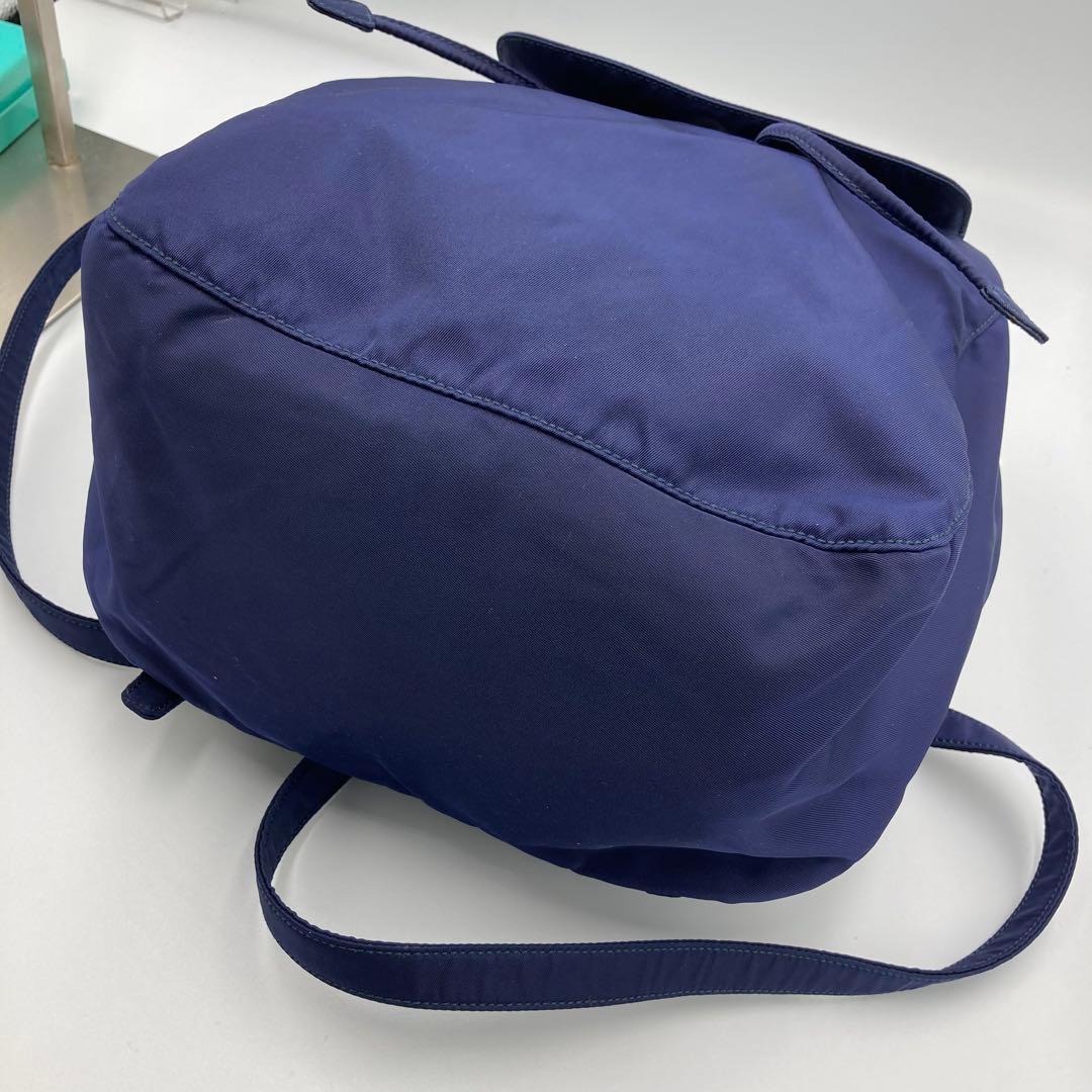 ！極美品！　PRADA プラダ　バックパック　リュック　ネイビー