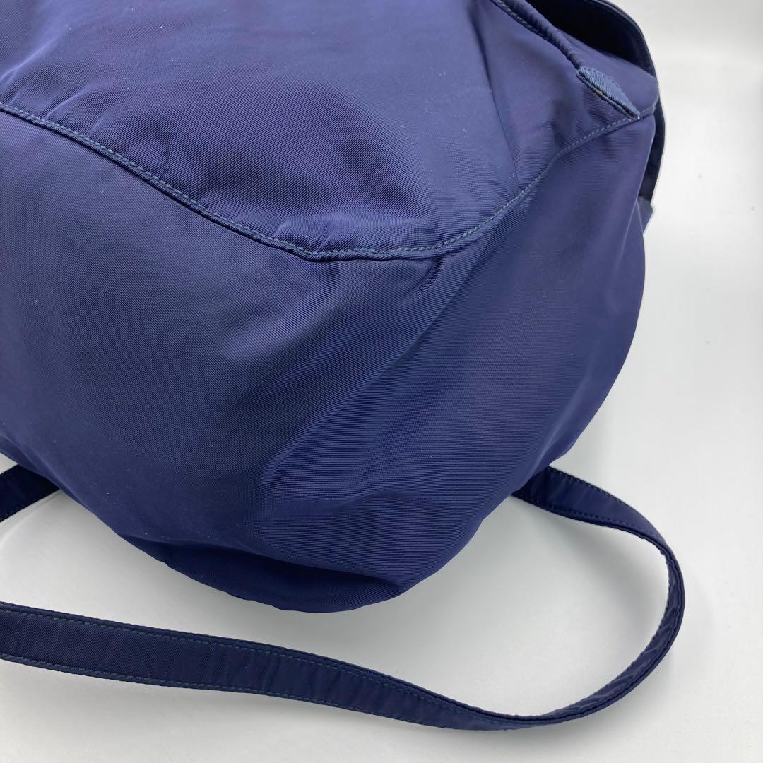 ！極美品！　PRADA プラダ　バックパック　リュック　ネイビー