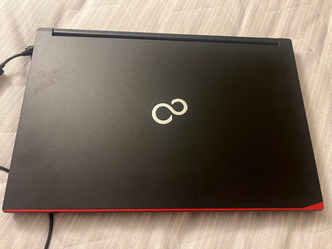 富士通 ノートパソコン15.6インチCore i5外付けDVDドライブ付 訳あり