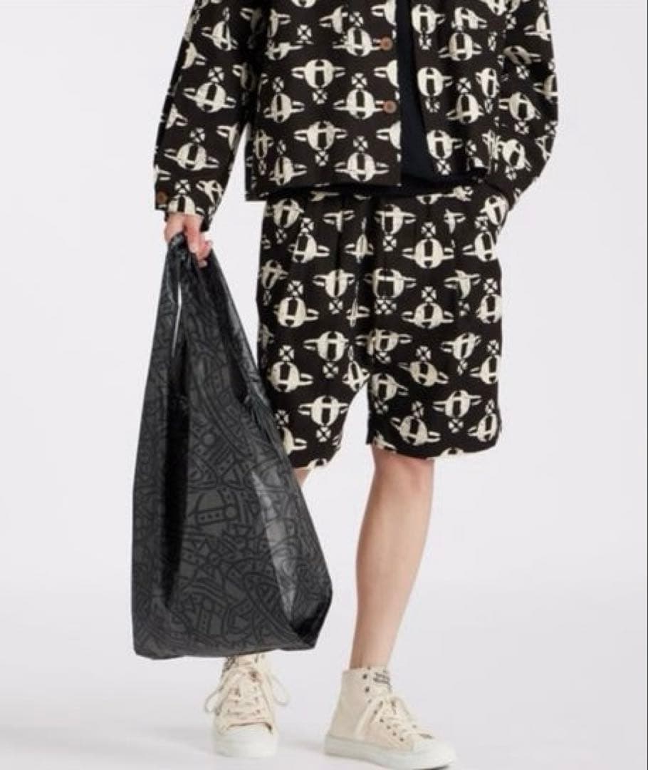 新品未開封　Vivienne Westwood ヴィヴィアン　エコバッグ 黒