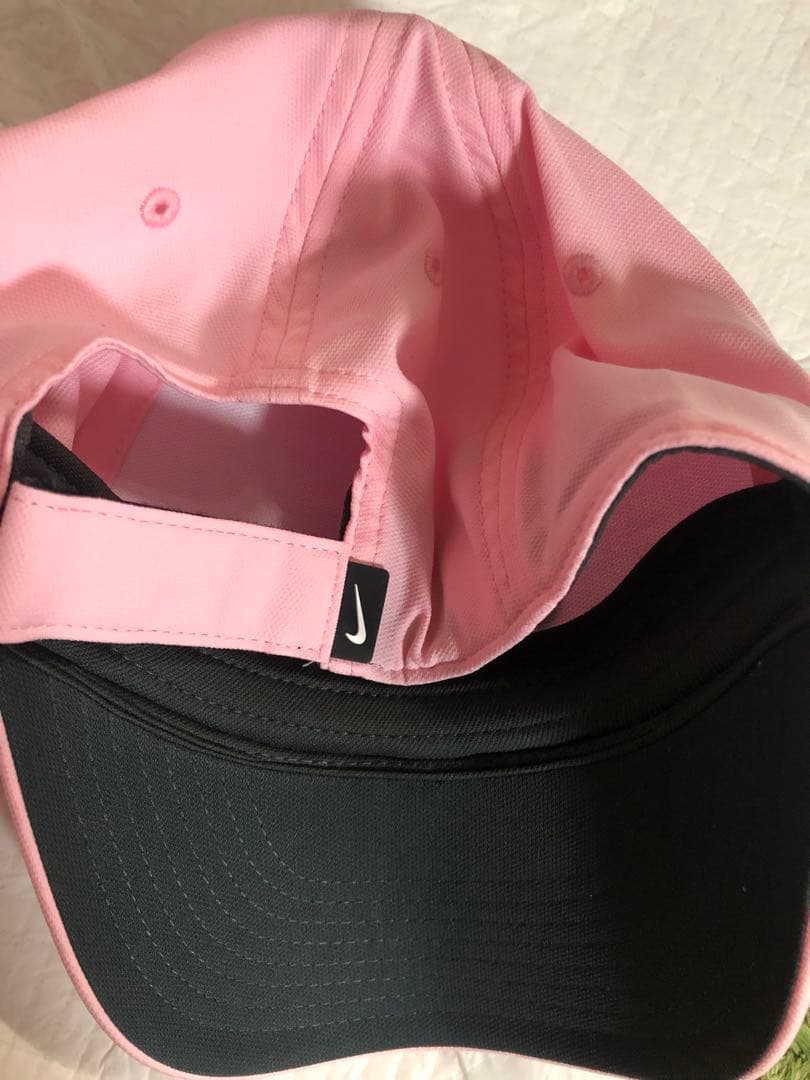 ✨Nike ピンクキャップ M/L  Hawaiian刺繍✨ハワイ限定