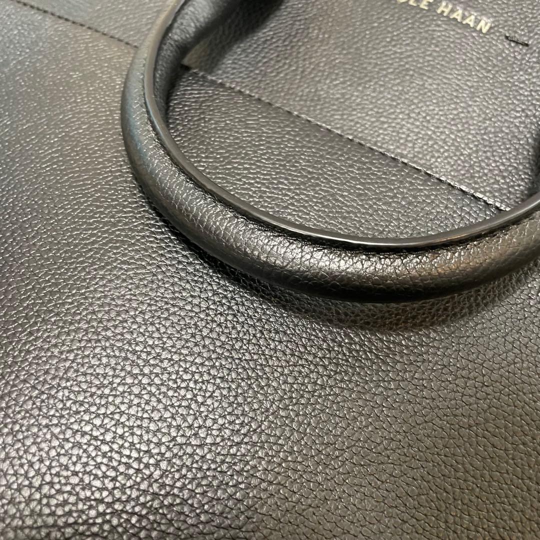 現行品　COLE HAAN バック　ビジネス　ブリーフケース　レザー　大容量