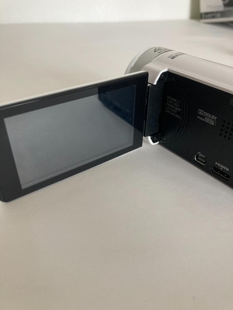 未使用 美品 JVC ビクター エブリオ ビデオカメラ GZ-E180-W