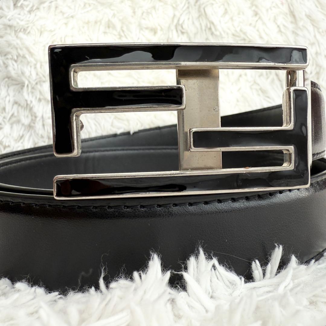 【美品】フェンディ ベルト ズッカ ロゴ シルバー メンズ レザー ブラック
