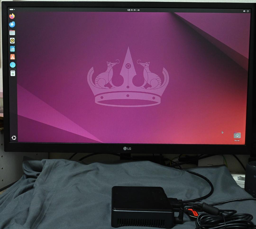 Intel NUC7i7DNKE ミニPC 32GBメモリ