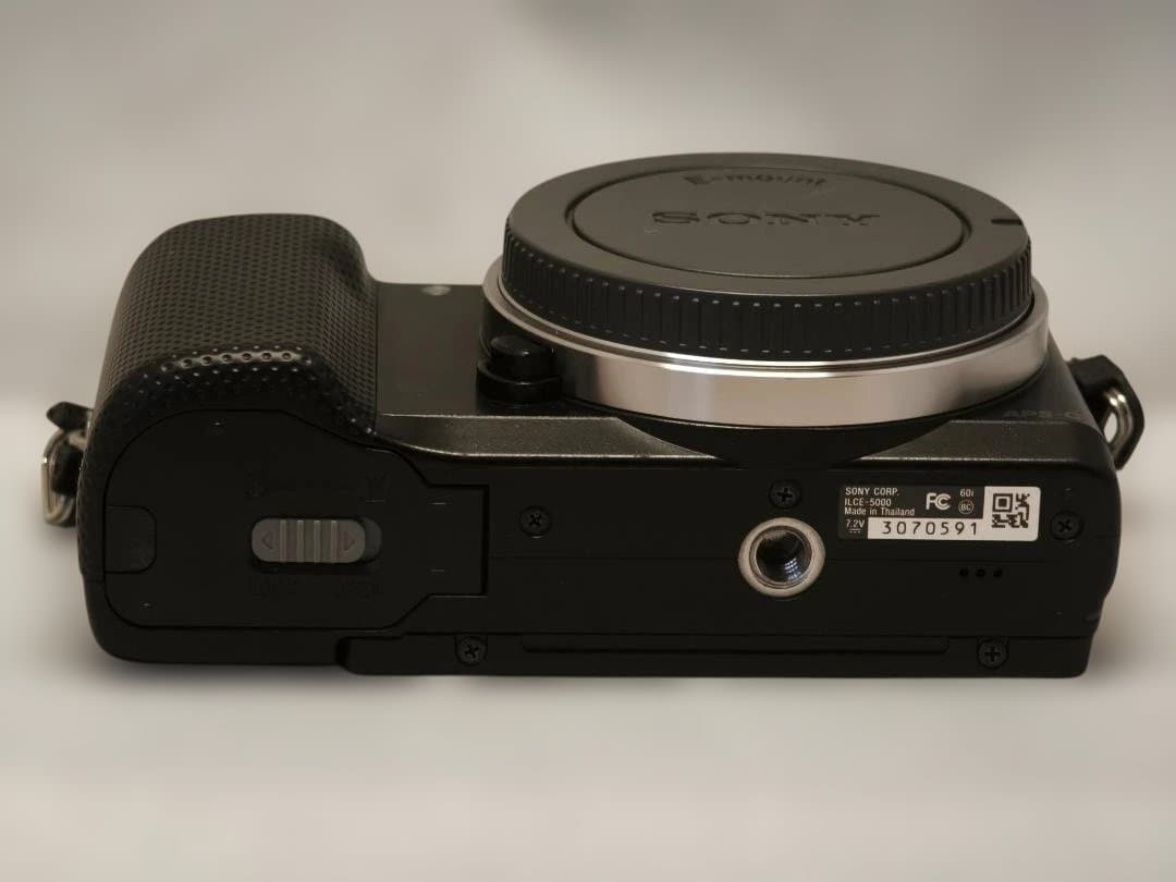 SONY α5000