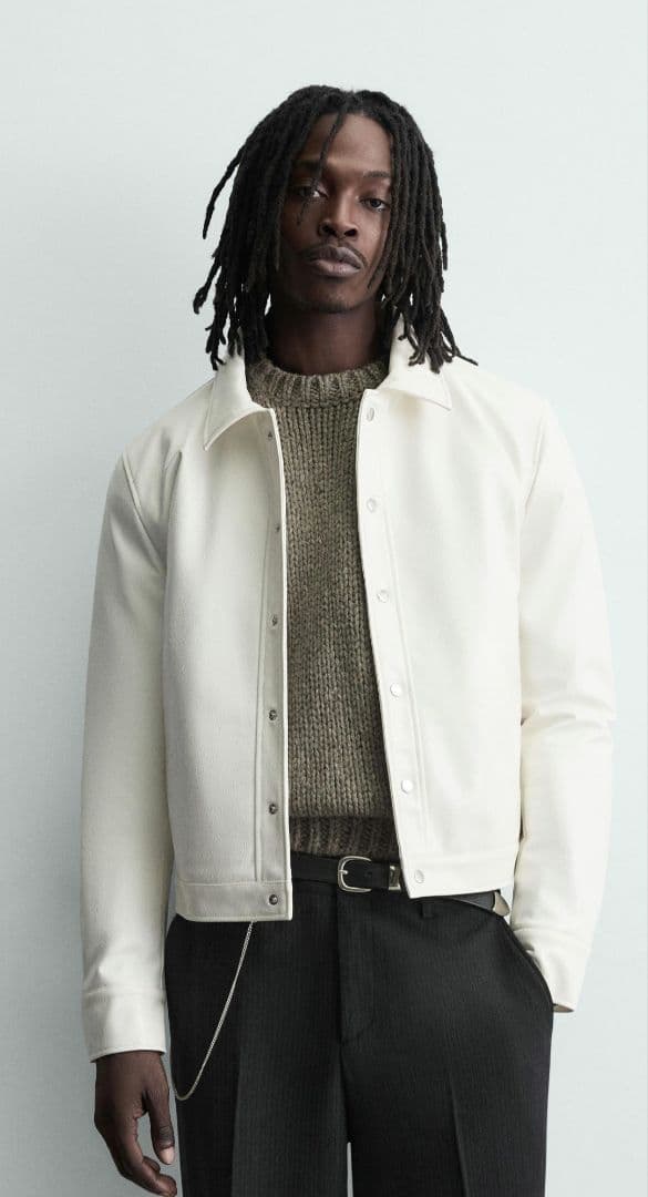 zara　ホワイトレザージャケット　完売品