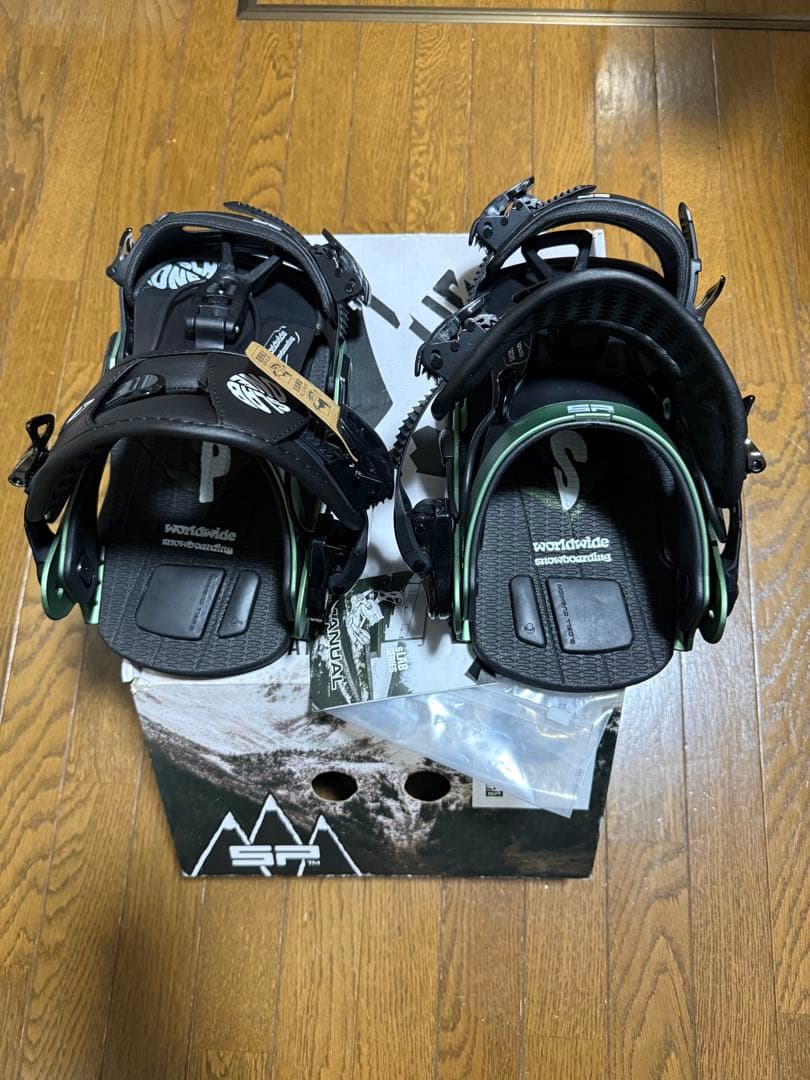 sLAB.ONE ビンディング M オリーブ