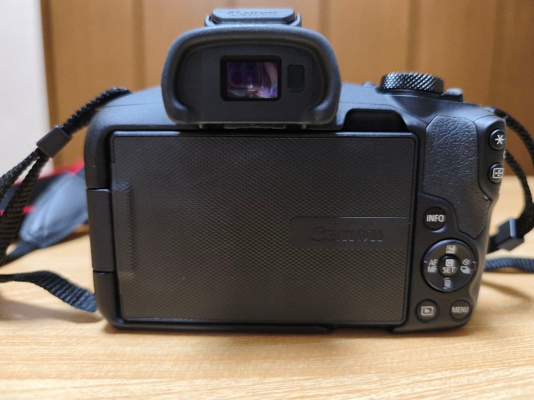 Canon EOS R50 ダブルズームキット 5年延長保証書付き