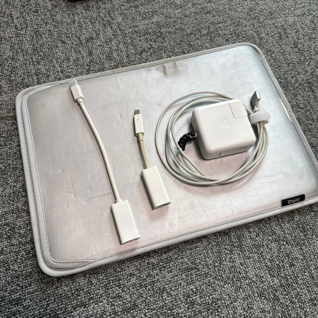 Apple MacBook Air mid 2013 13インチ