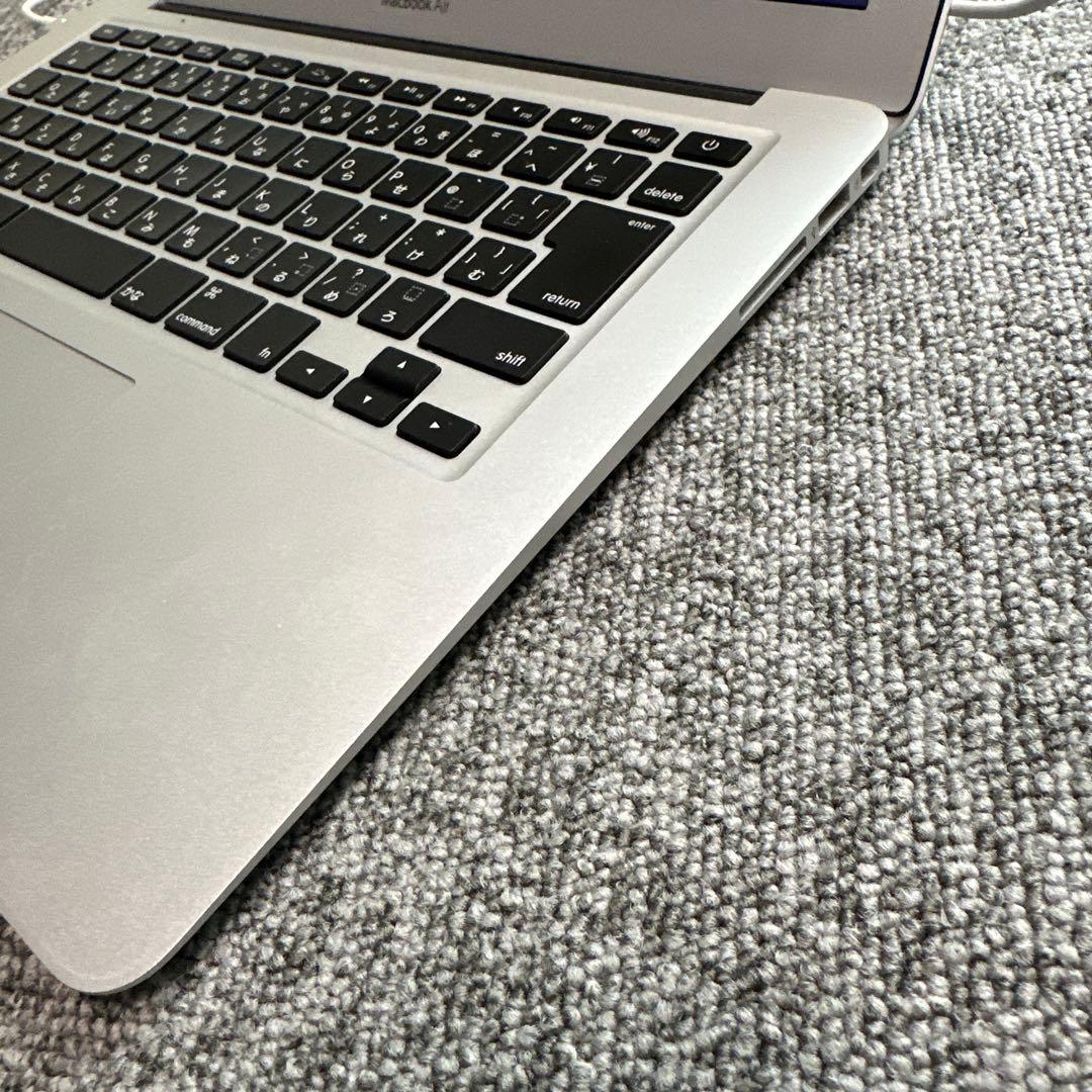Apple MacBook Air mid 2013 13インチ