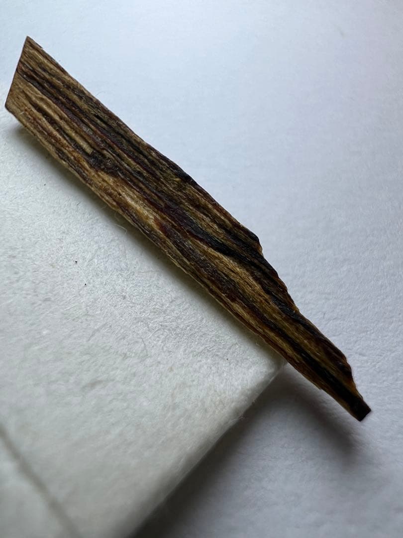 古渡命銘木 六十一種名香の内 伽羅銘 【薄雲】0.296g香木/お香/沈香/伽羅