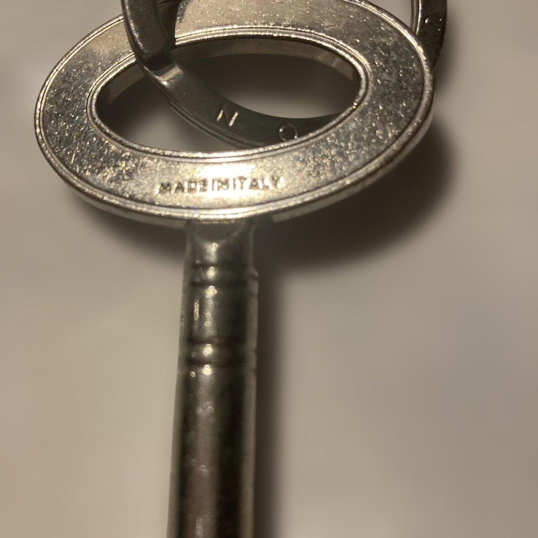 ルイヴィトン キーホルダー　&ラベンダー翡翠