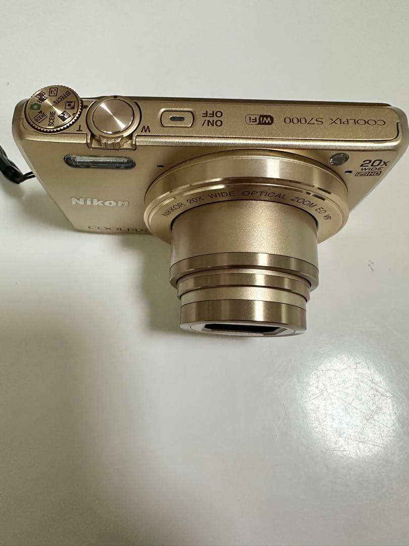 Nikon ニコン　コンパクトデジタルカメ　COOLPIX S7000 美品