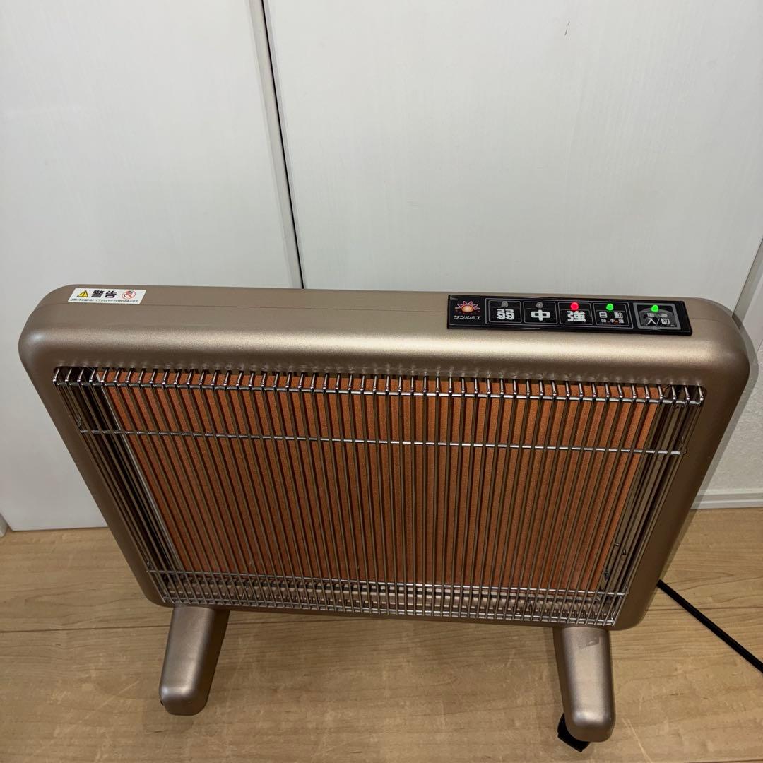 日本遠赤外線株式会社　サンルミエ・エクセラ7 ヒーター　n700l-gr