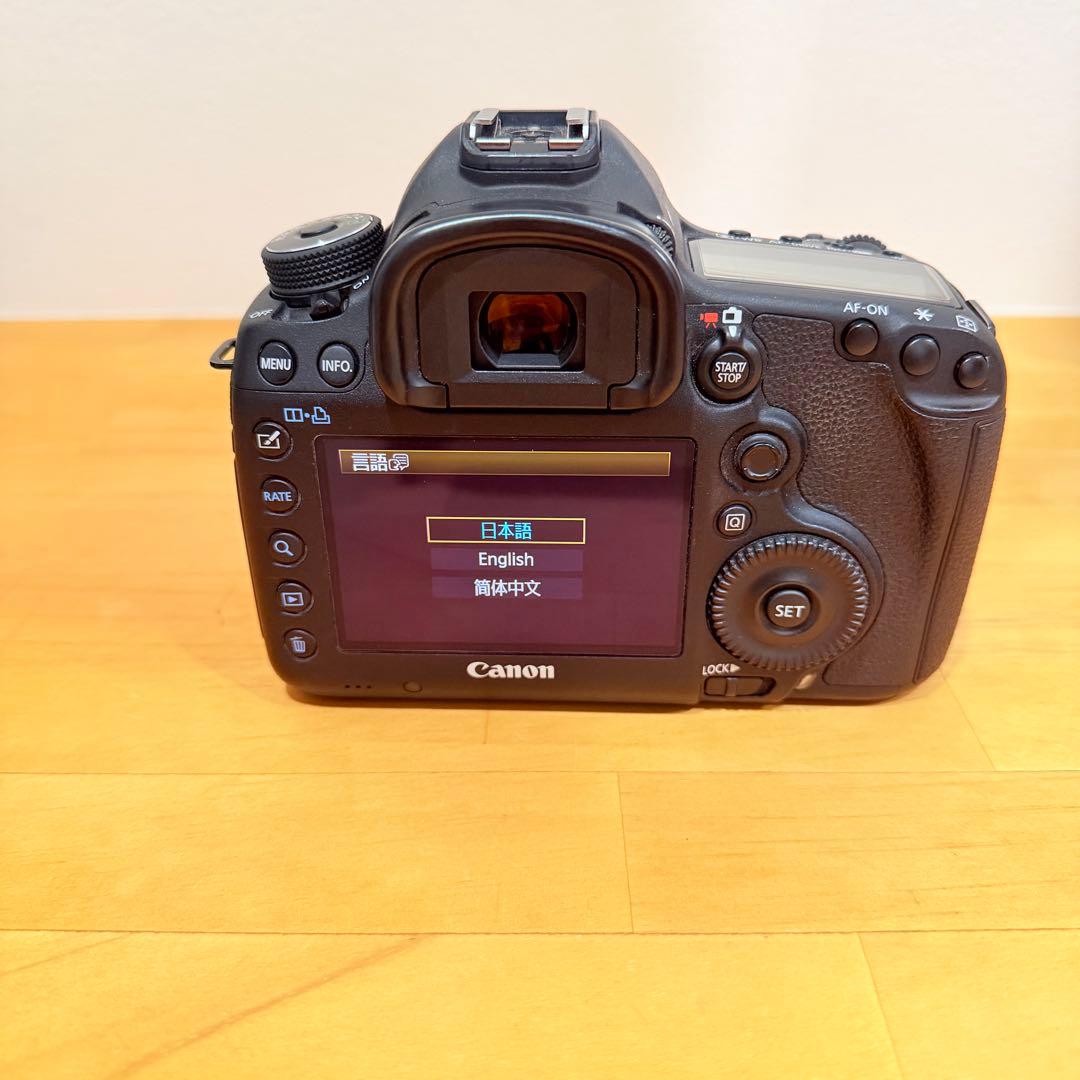 CANON EOS 5D MARK III キャノン　デジカメ　一眼　デジタル