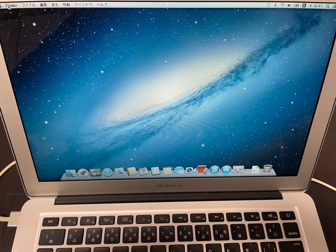 動作品 MacBookAir Mid SSD128GB A1466 アップル