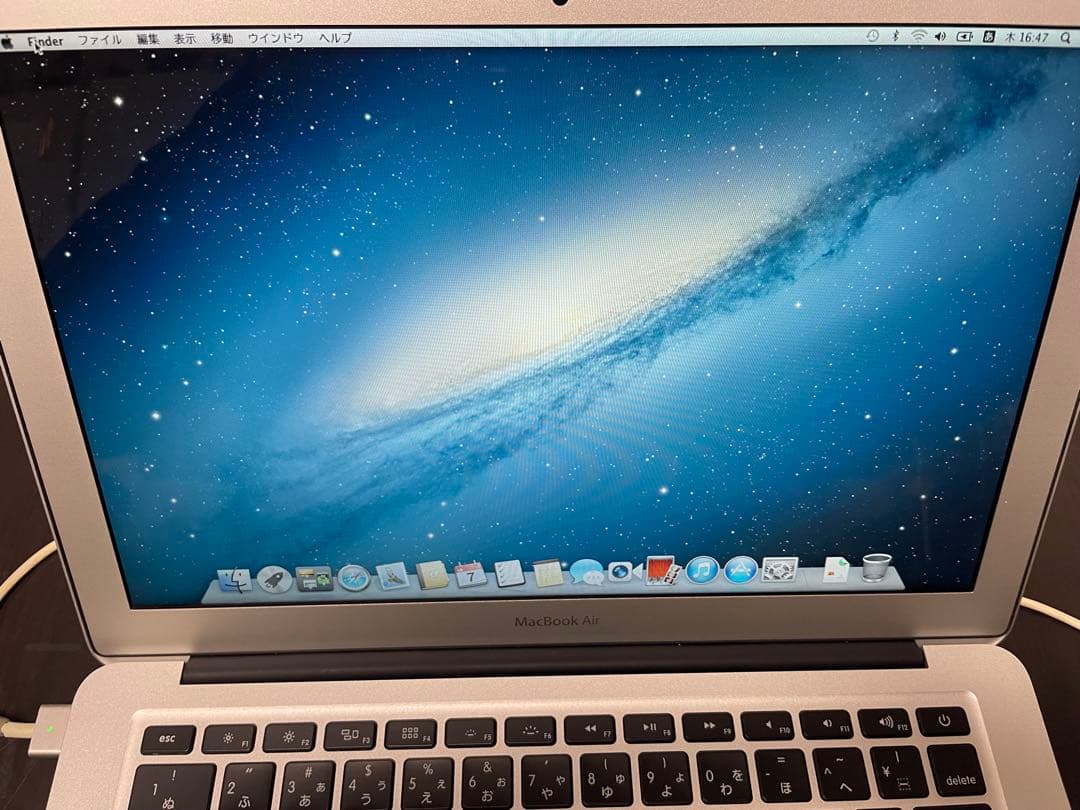 動作品 MacBookAir Mid SSD128GB A1466 アップル