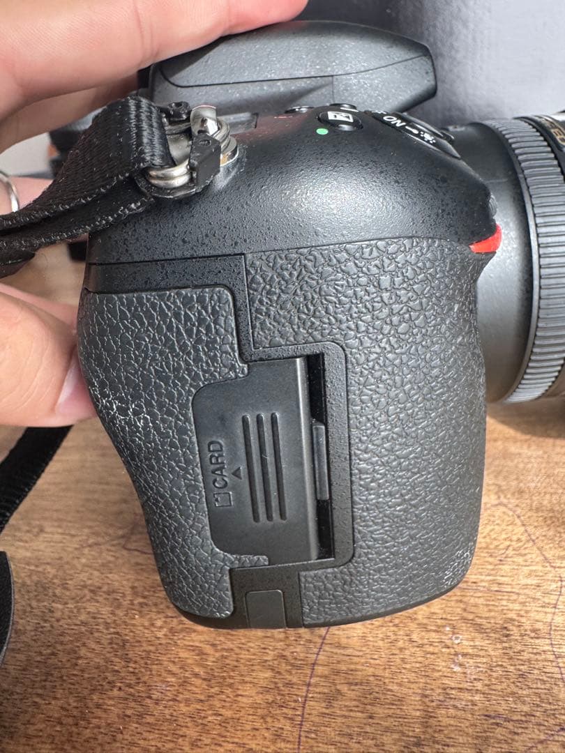 Nikon D750 24-120VRレンズキット　leofotoプレート付き