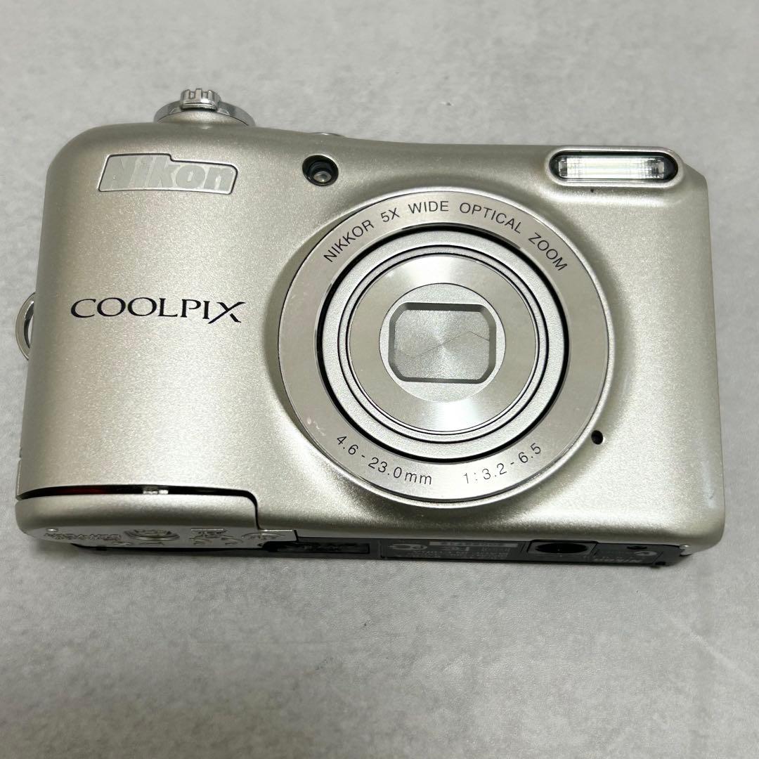 ニコン　クールピクス　L28 デジカメ　カメラ　レトロ　写真　コンデジ