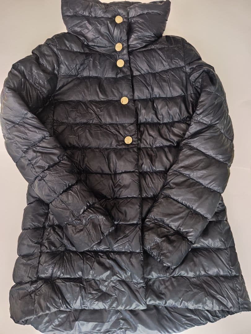 Herno ネイビー ダウンジャケット