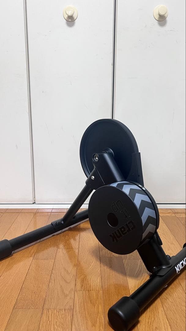 Wahoo Kickr Core スマートトレーナー(直接引取歓迎)