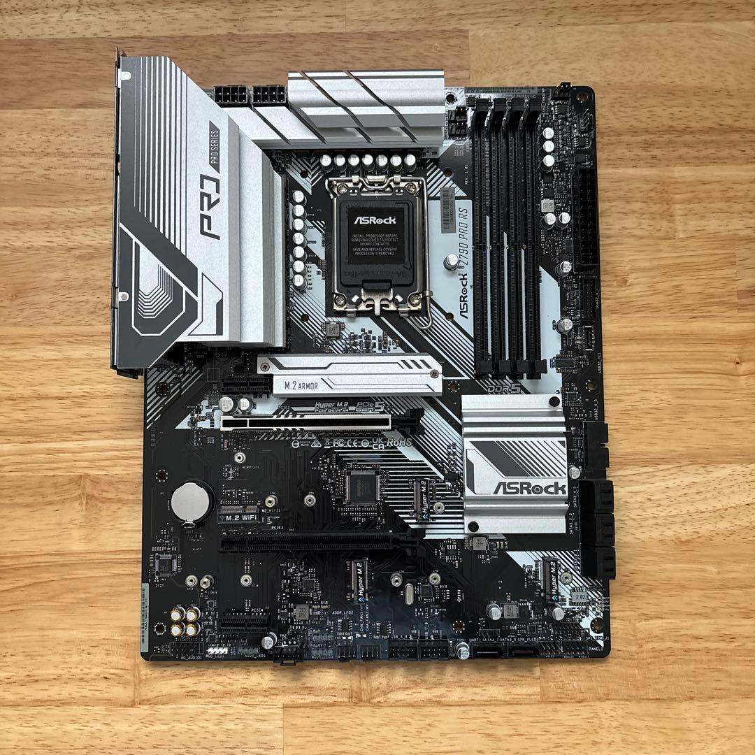 ASRock Z790 PRO RS　DDR5対応マザーボード
