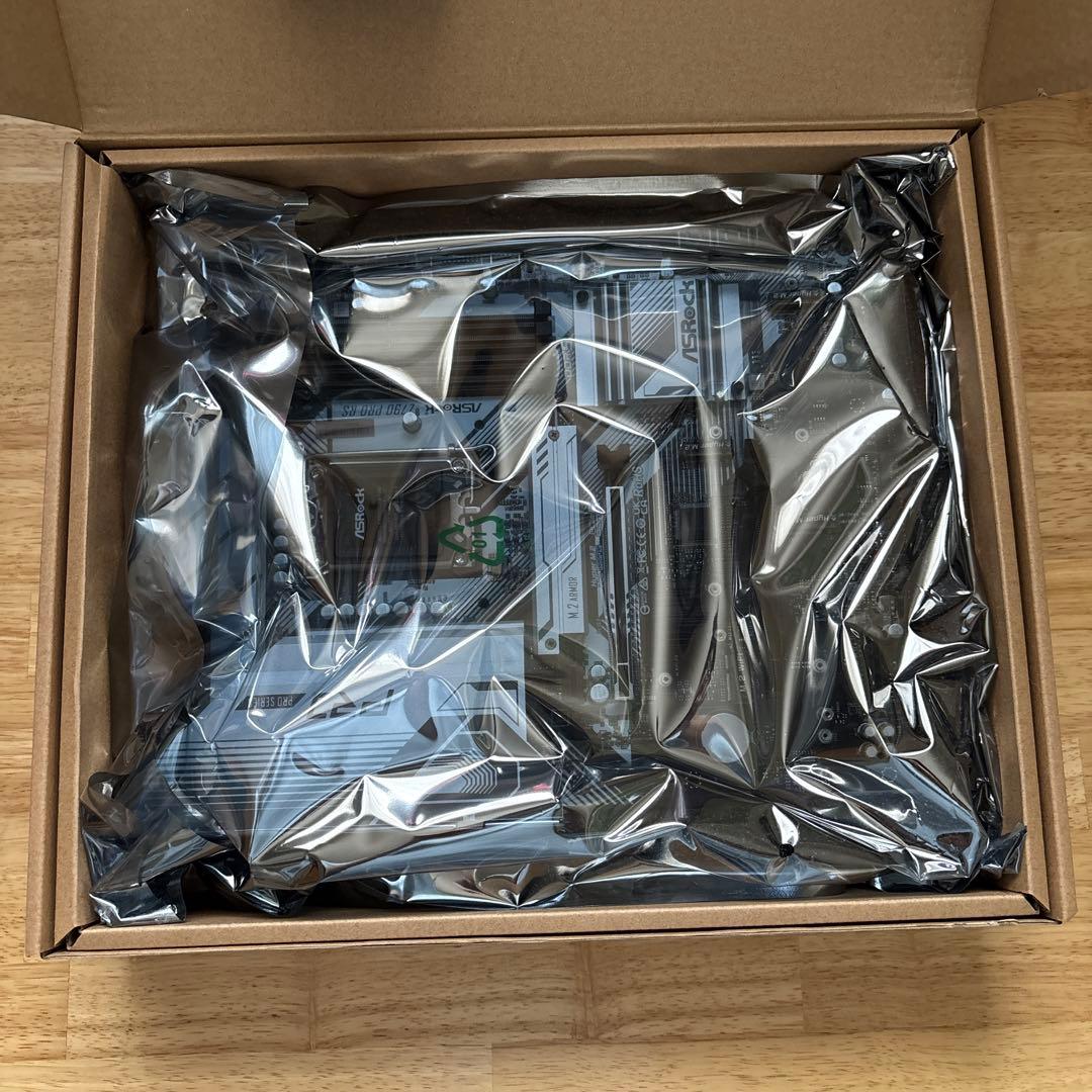 ASRock Z790 PRO RS　DDR5対応マザーボード