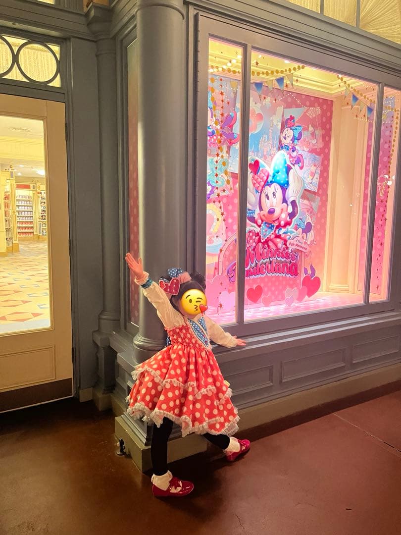 ディズニーパルパルーザ　ミニーファンダーランドコスチューム一色　サイズ120程度