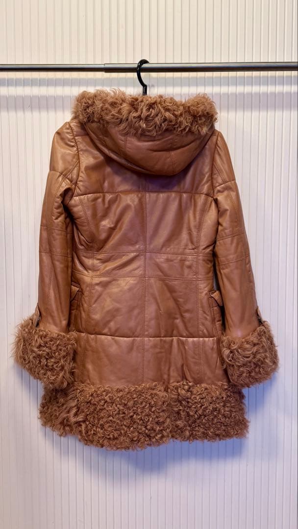 ジンジャー　　バーバリーブルーレーベル　羊皮コート38 ラム