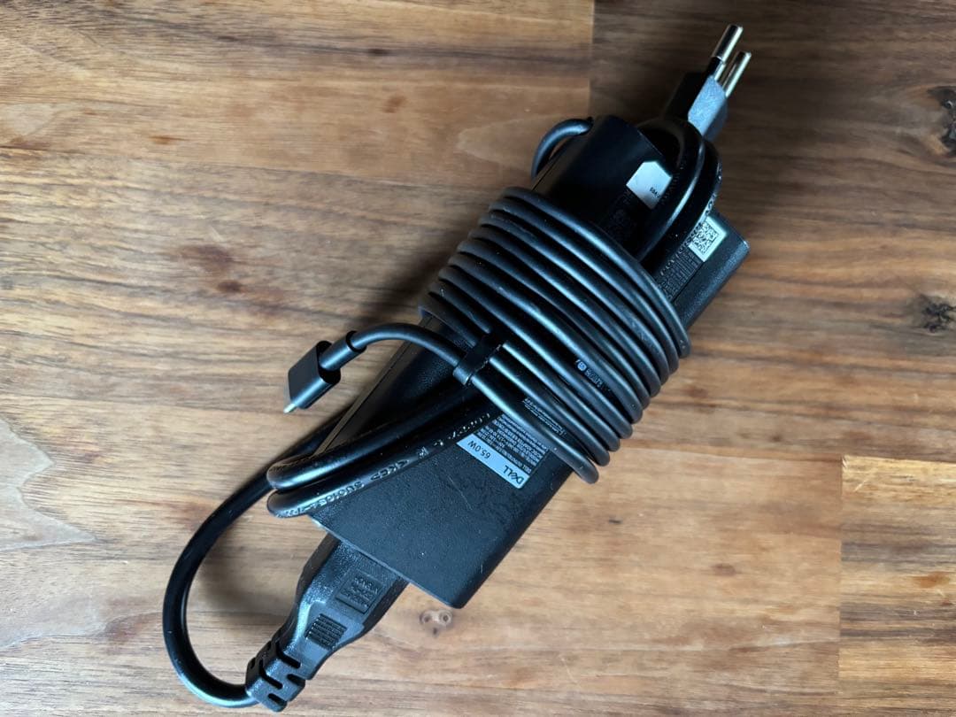 DELL Latitude 7420 Core i7/32Gドイツ語キーボード