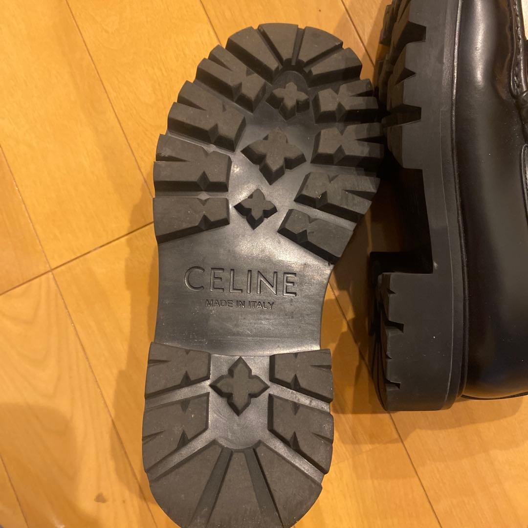 セリーヌ　美品　タッセル付き　ローファー