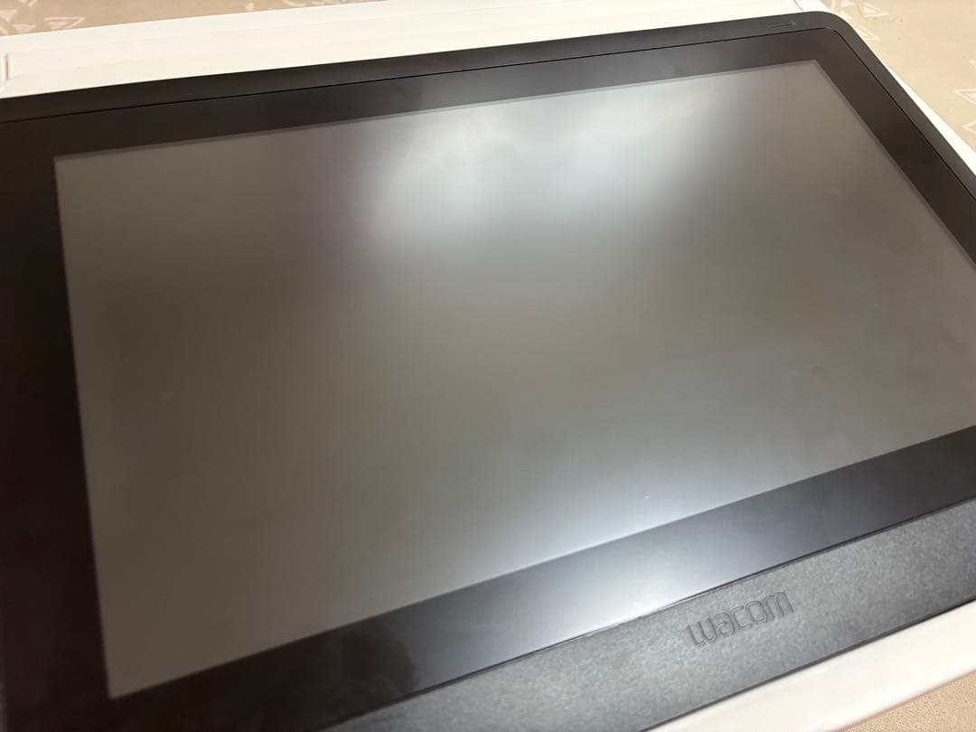 Wacom Cintiq 16 FHD ブラックDTK1660K1D