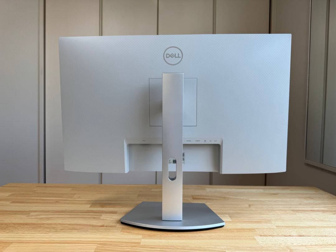 【茶様ご購入品】DELL ディスプレイ S2722DC