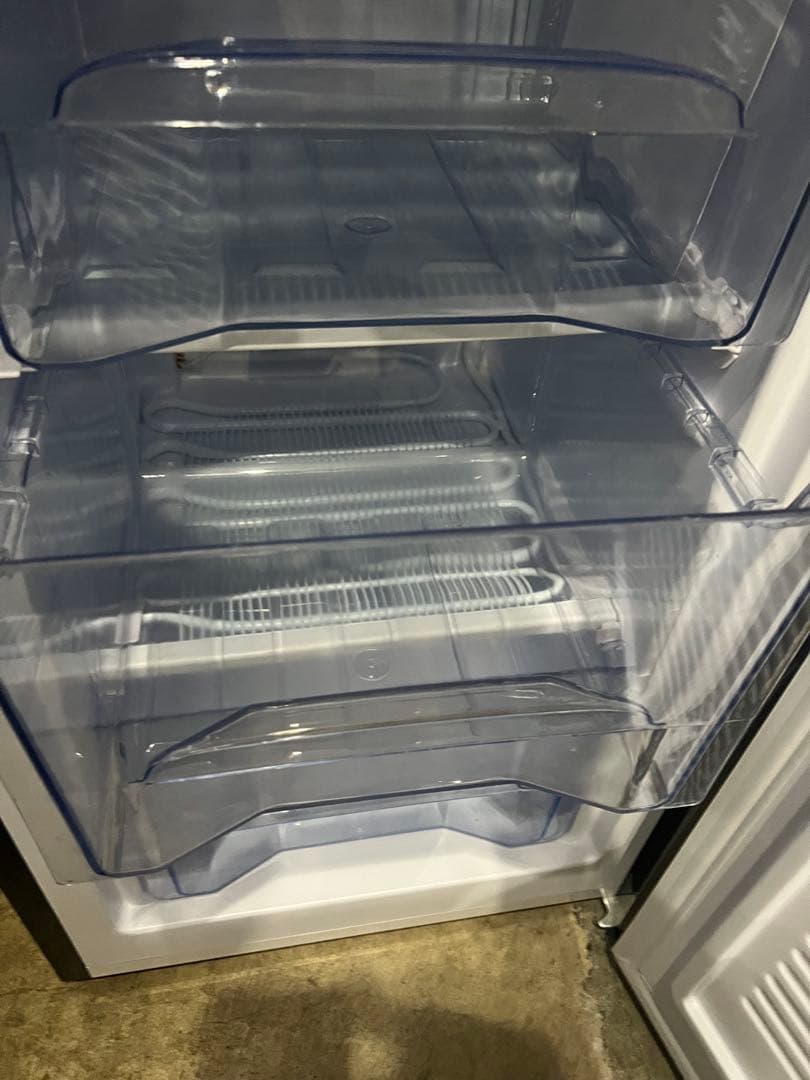 超美品⭐︎アイリスオーヤマ ⭐︎冷凍庫 60L ブラック IUSD-6B-B