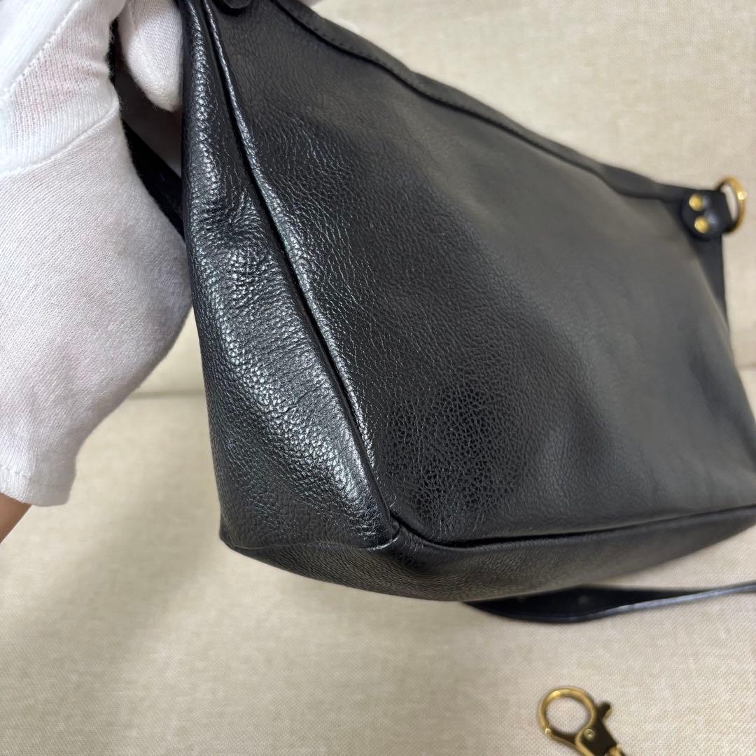 極美品、保証書あり★イルビゾンテ★クロスボディバッグ2way定価56,100円