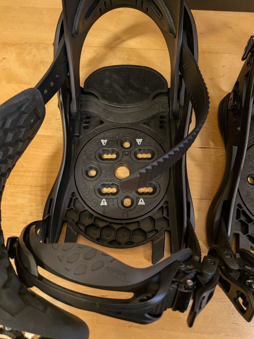 FLUX XF HISHAM アーティストモデル 22-23 Mサイズ