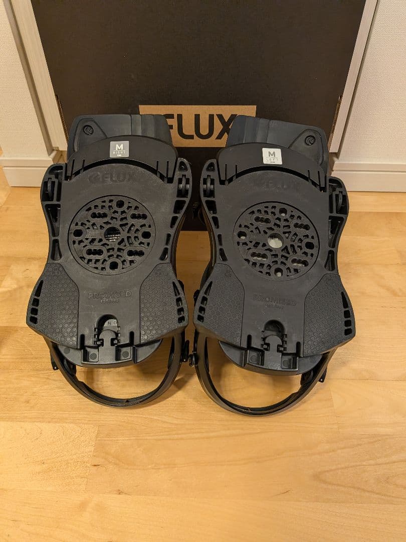 FLUX XF HISHAM アーティストモデル 22-23 Mサイズ