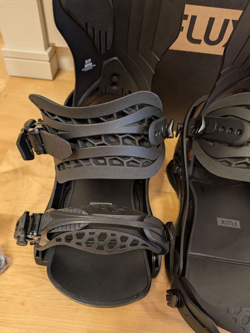 FLUX XF HISHAM アーティストモデル 22-23 Mサイズ